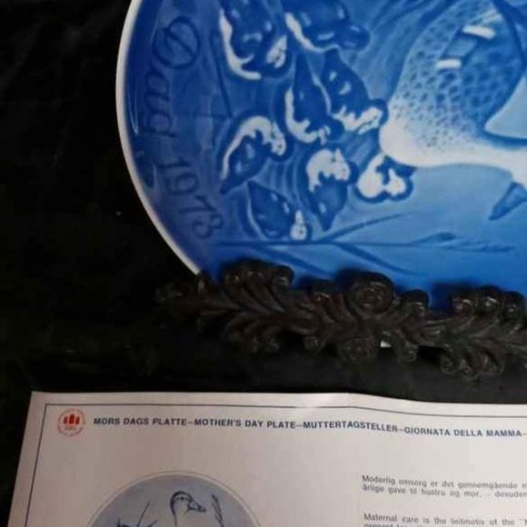 VINTAGE B&G BING & GRONDAHL COPENHAGEN PORCELAIN MOTHER'S DAY 1973. - Picture 4 of 7